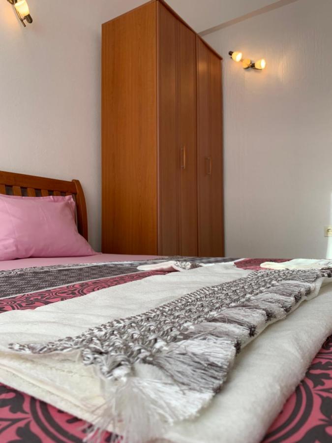 Guest House Nuhii Ulcinj Exteriör bild